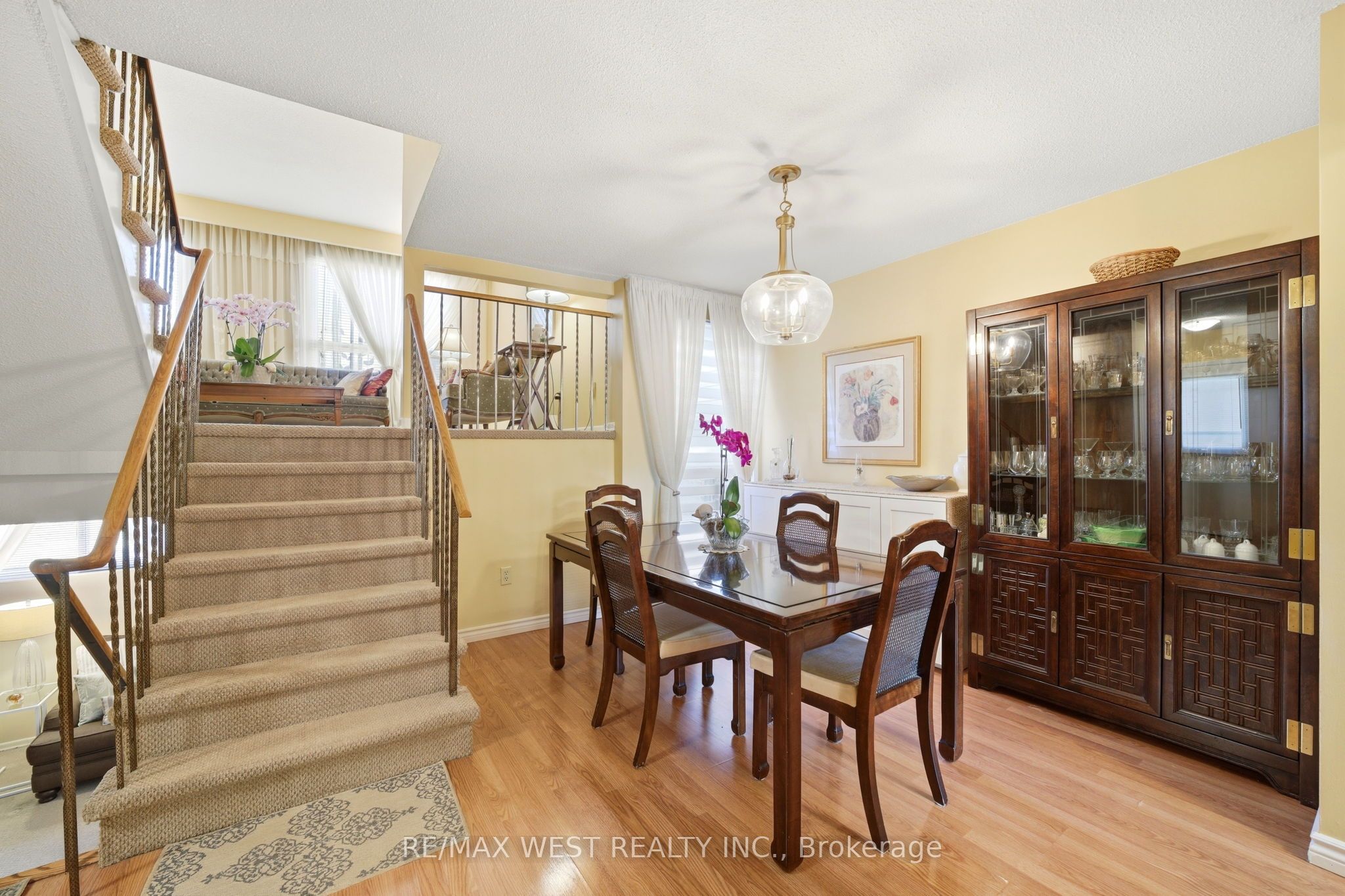 Photo 17 of 68 Buckland Way, Brampton, Madoc — HOMEH