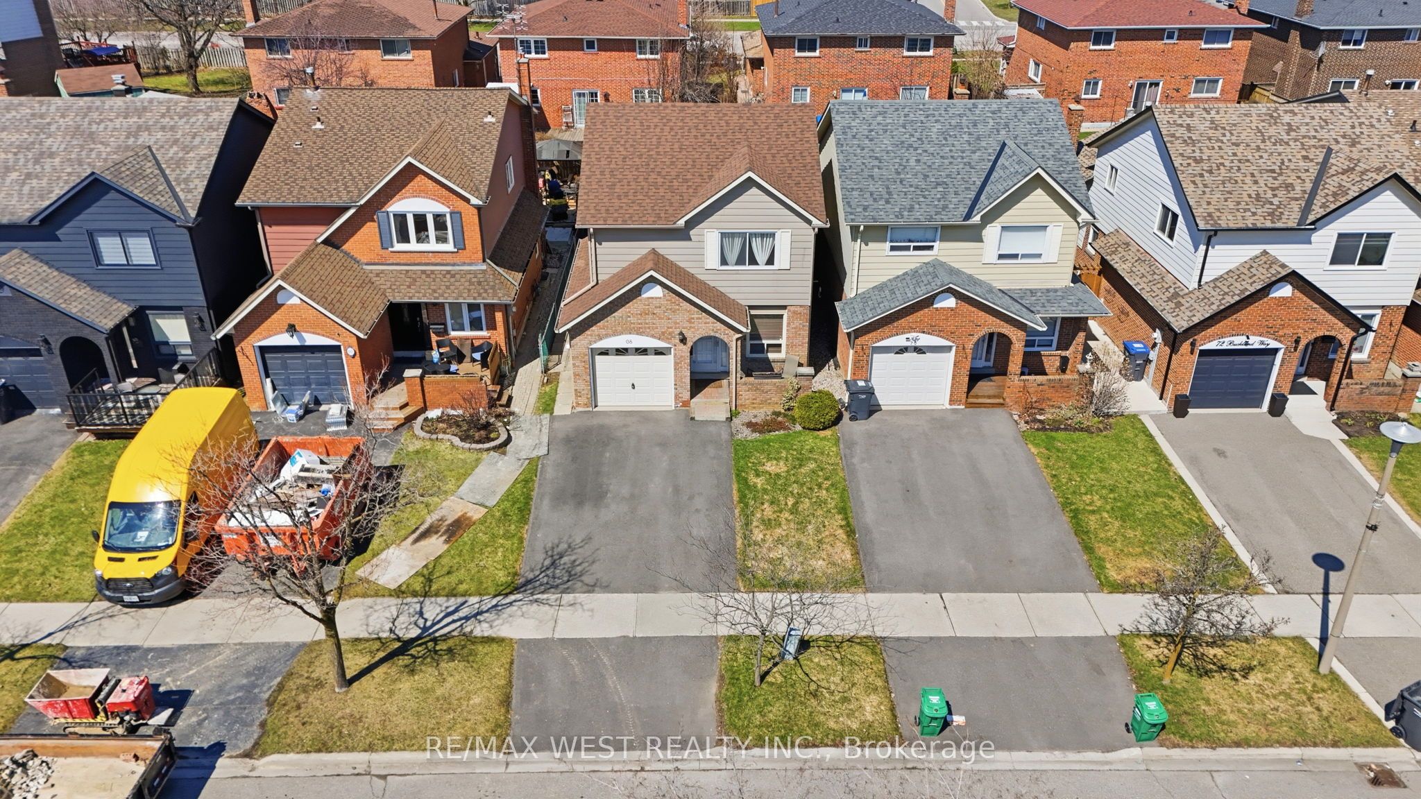 Photo 43 of 68 Buckland Way, Brampton, Madoc — HOMEH