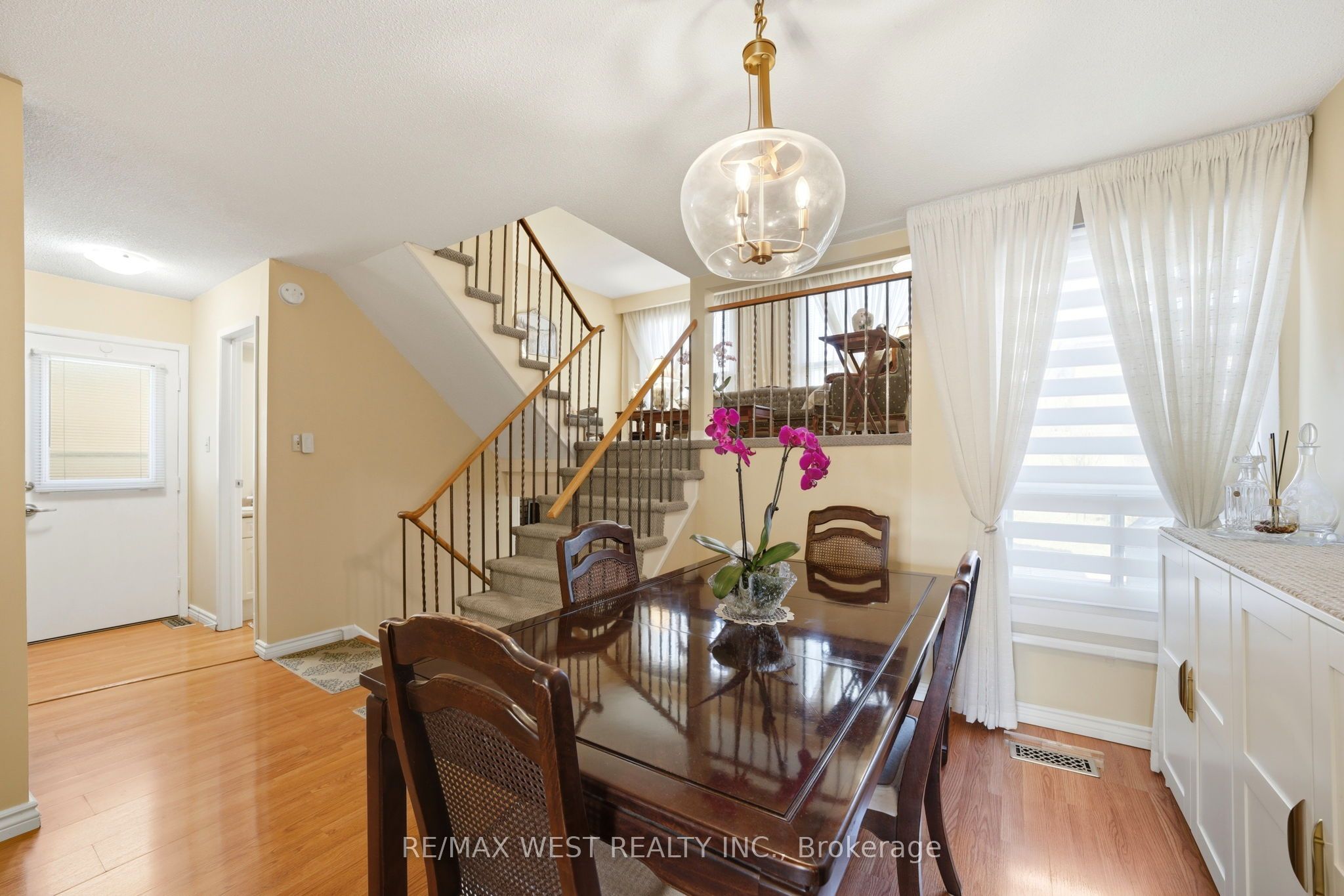 Photo 15 of 68 Buckland Way, Brampton, Madoc — HOMEH