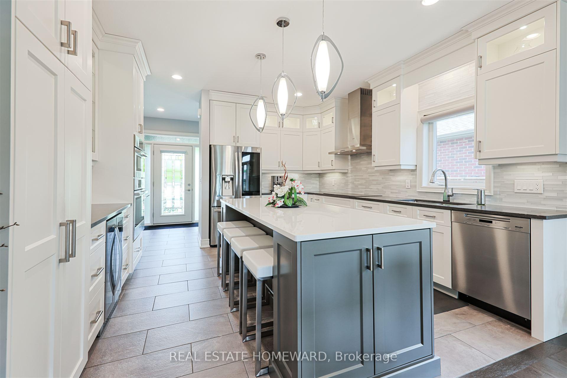 Photo 11 of 49 Julia Drive, Welland, Coyle Creek — HOMEH