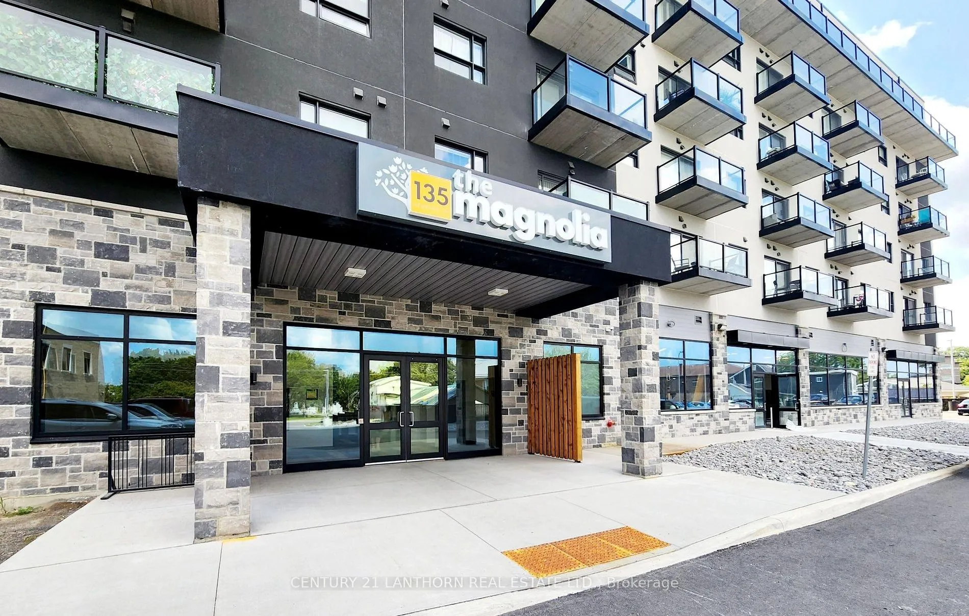 Photo 13 of Unit 218, 135 Station Street S, Belleville, Belleville Ward — HOMEH