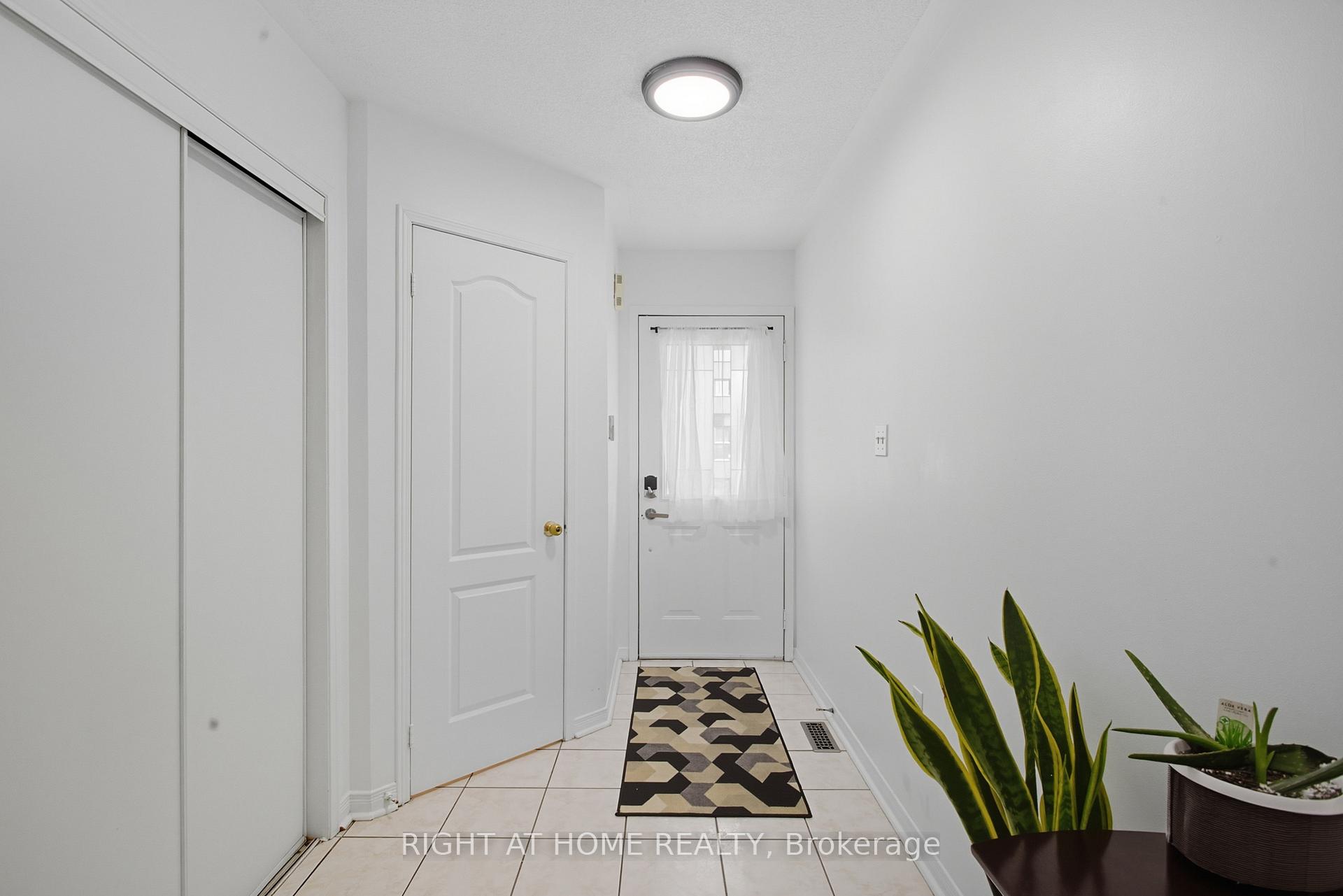 Photo 3 of 69 Cathedral Drive, Whitby, Rolling Acres — HOMEH