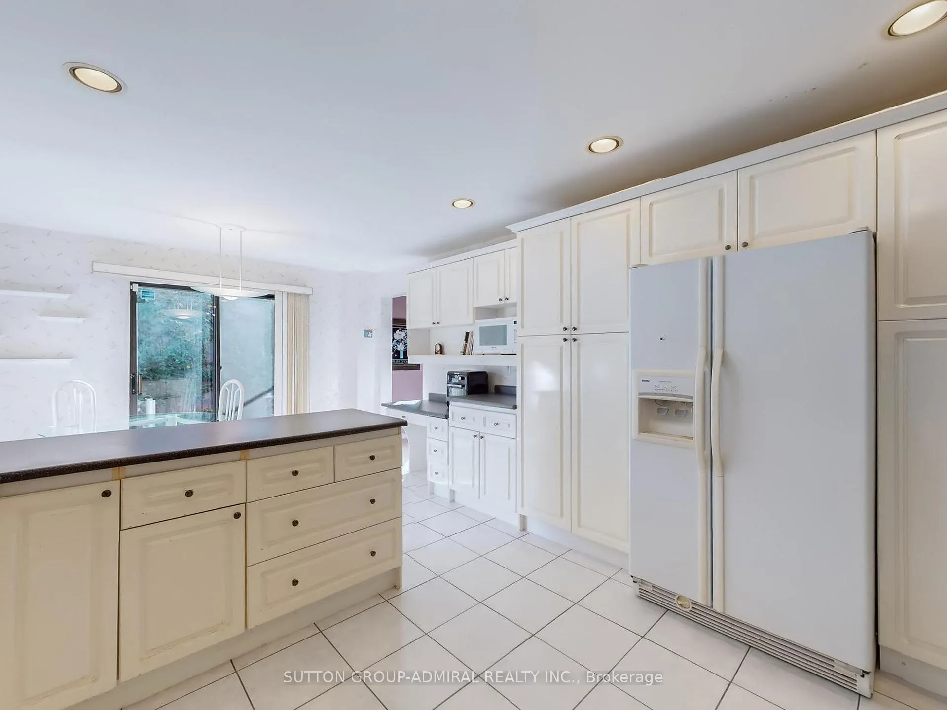 Photo 20 of 25 Mill Arbour Lane, Vaughan, Brownridge — HOMEH