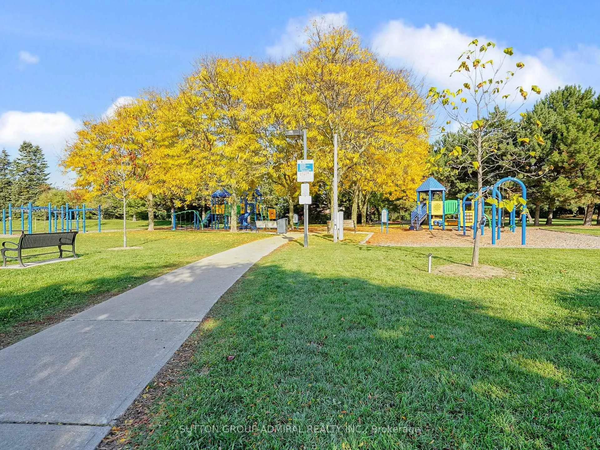 Photo 45 of 25 Mill Arbour Lane, Vaughan, Brownridge — HOMEH