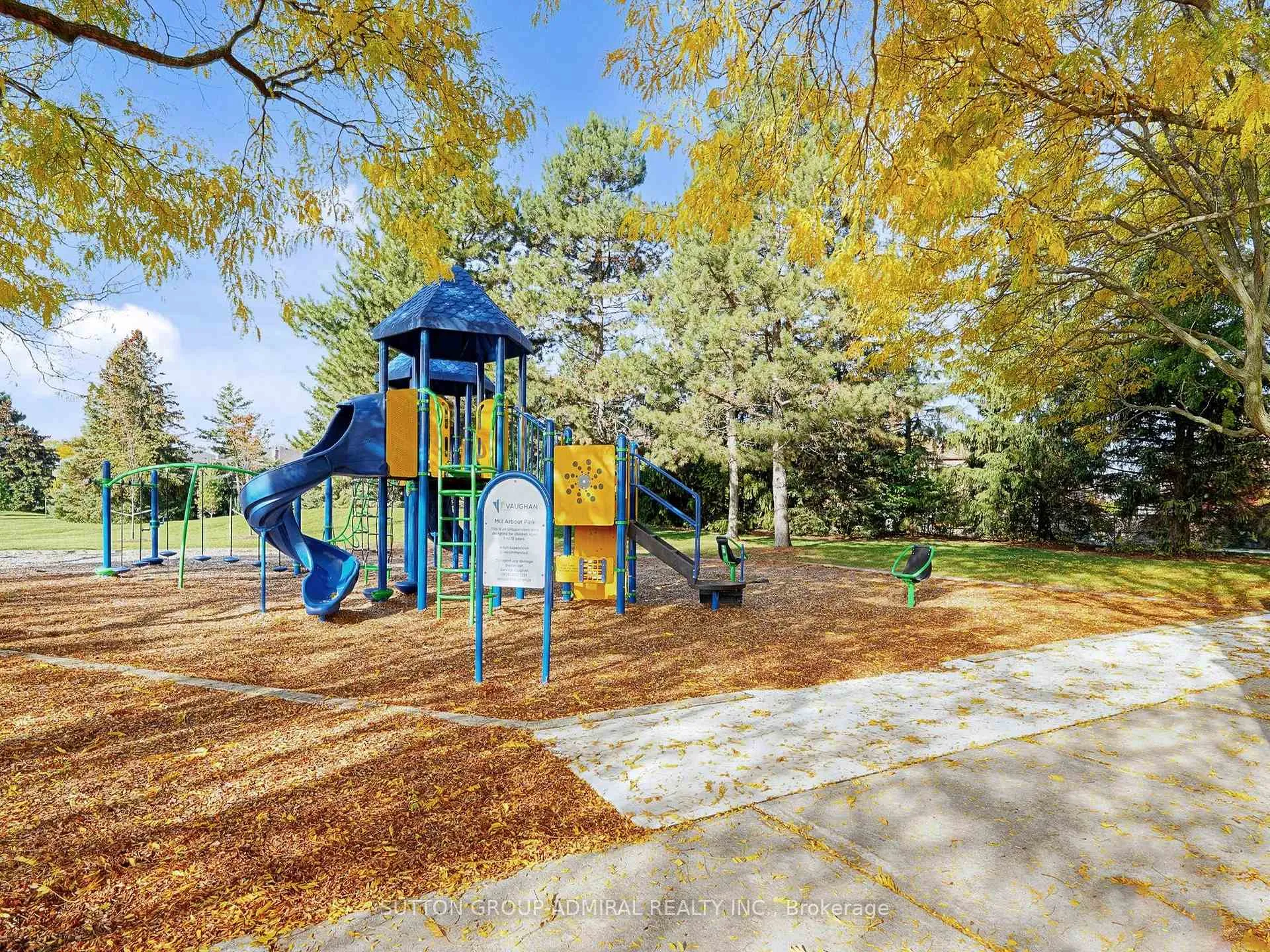 Photo 46 of 25 Mill Arbour Lane, Vaughan, Brownridge — HOMEH