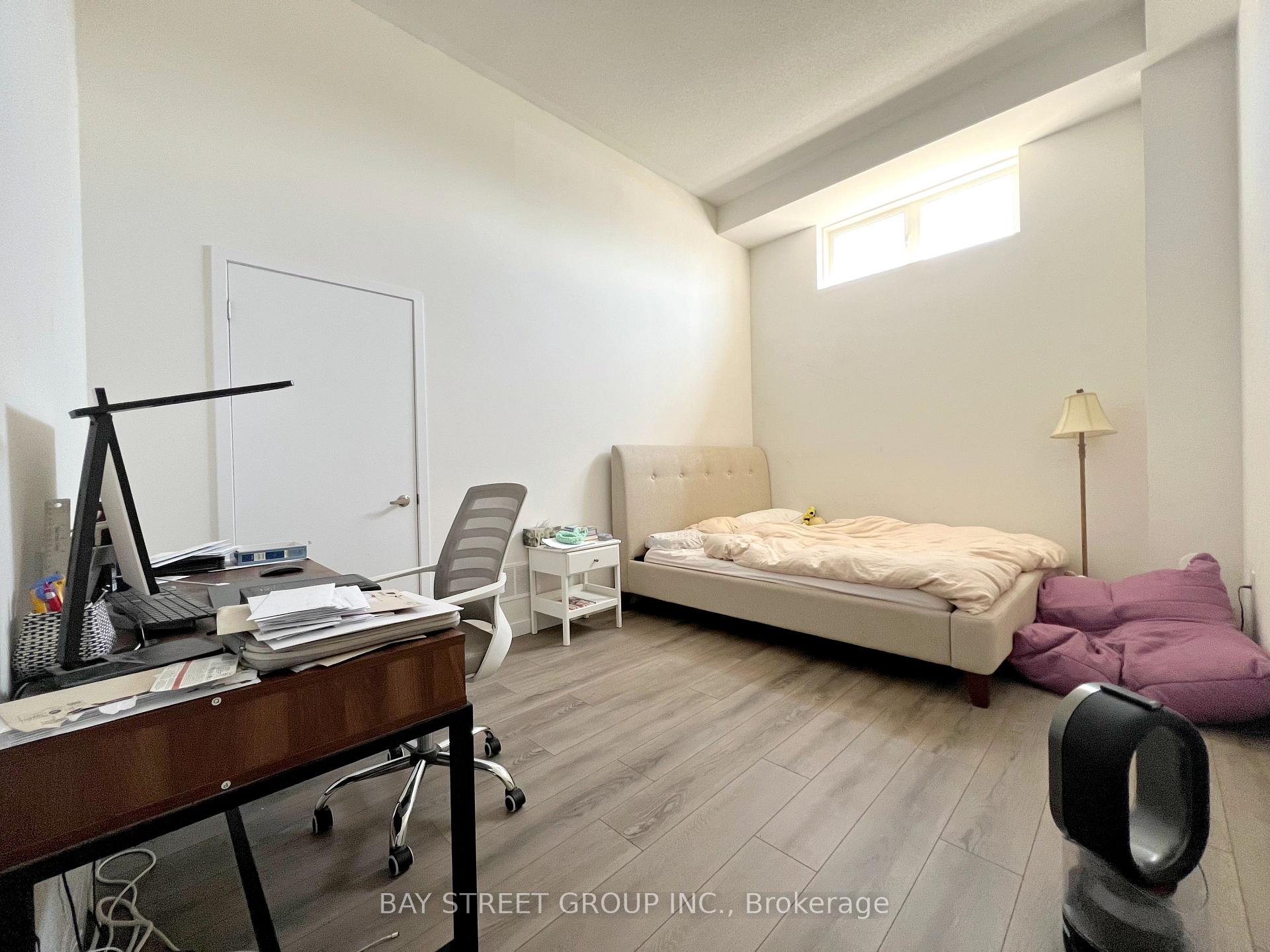 Photo 10 of 10 Mcnaughton Road, Vaughan, Maple — HOMEH