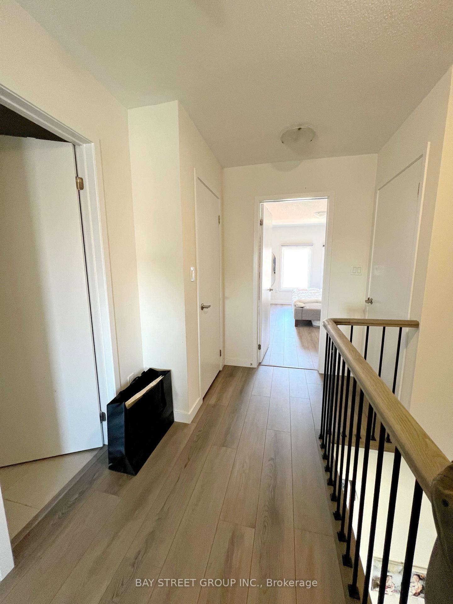 Photo 12 of 10 Mcnaughton Road, Vaughan, Maple — HOMEH