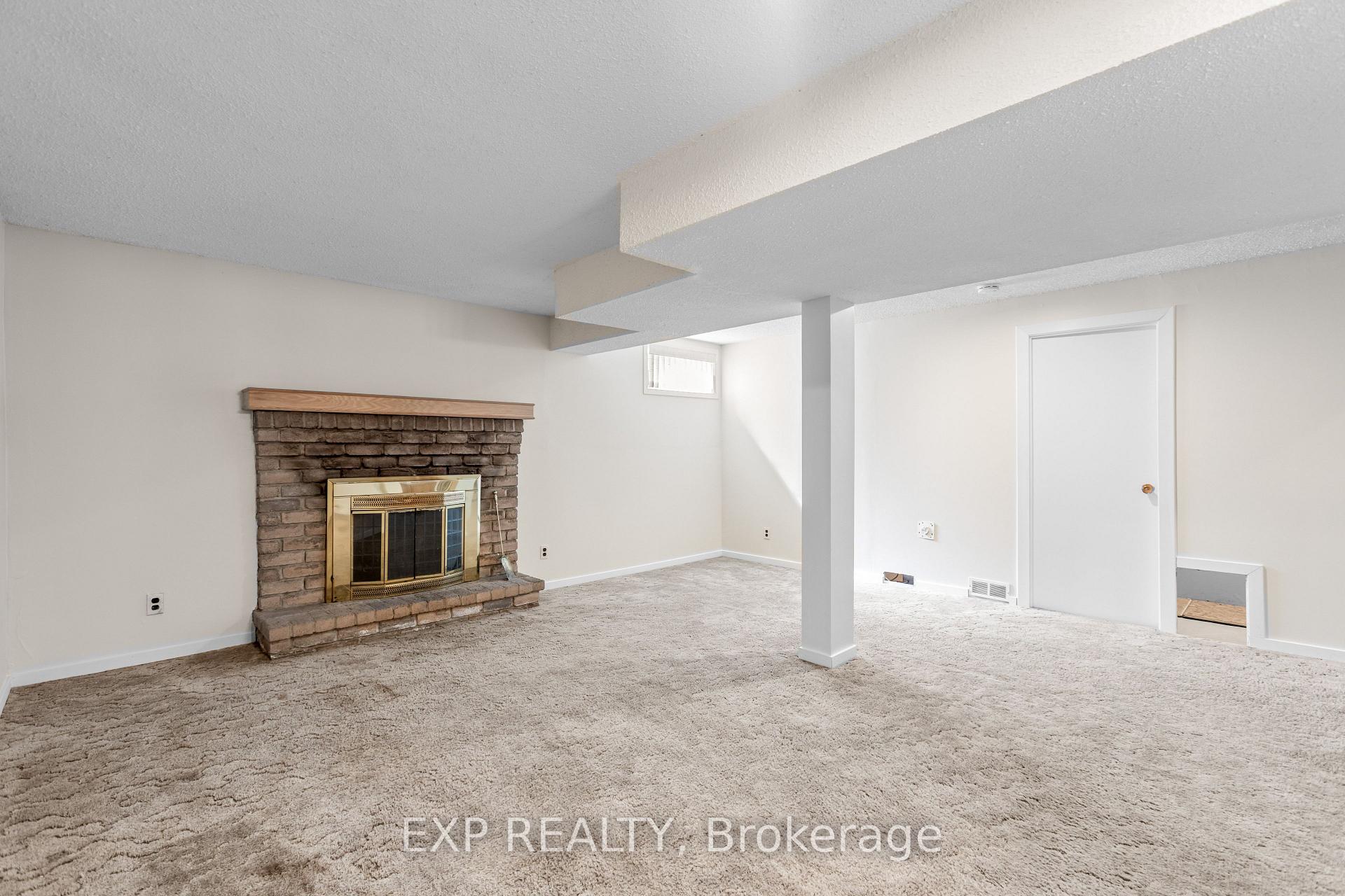 Photo 35 of 70 Pilkington Crescent, Whitby, Pringle Creek — HOMEH