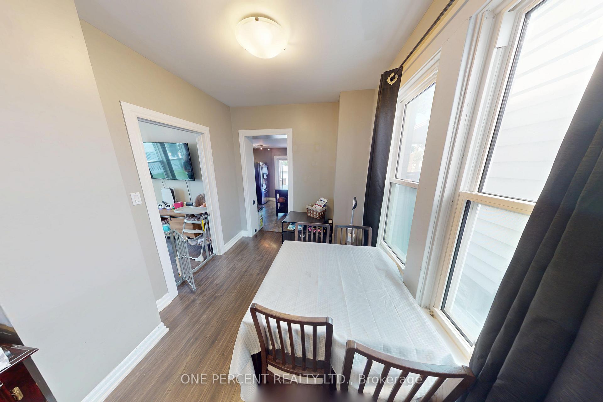 Photo 10 of 89 Ross Street, Welland, Welland Downtown — HOMEH