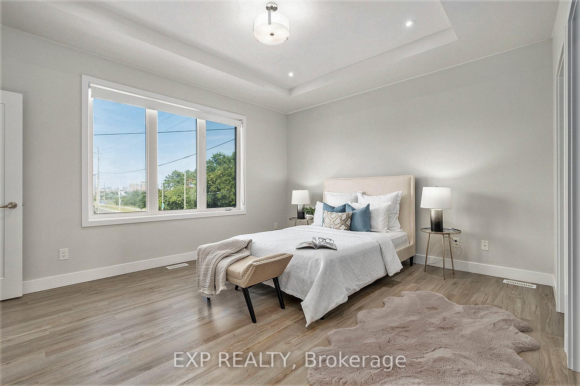 Photo 13 of 1304 Avenue P, Ottawa, Eastway Gardens/Industrial Park — HOMEH