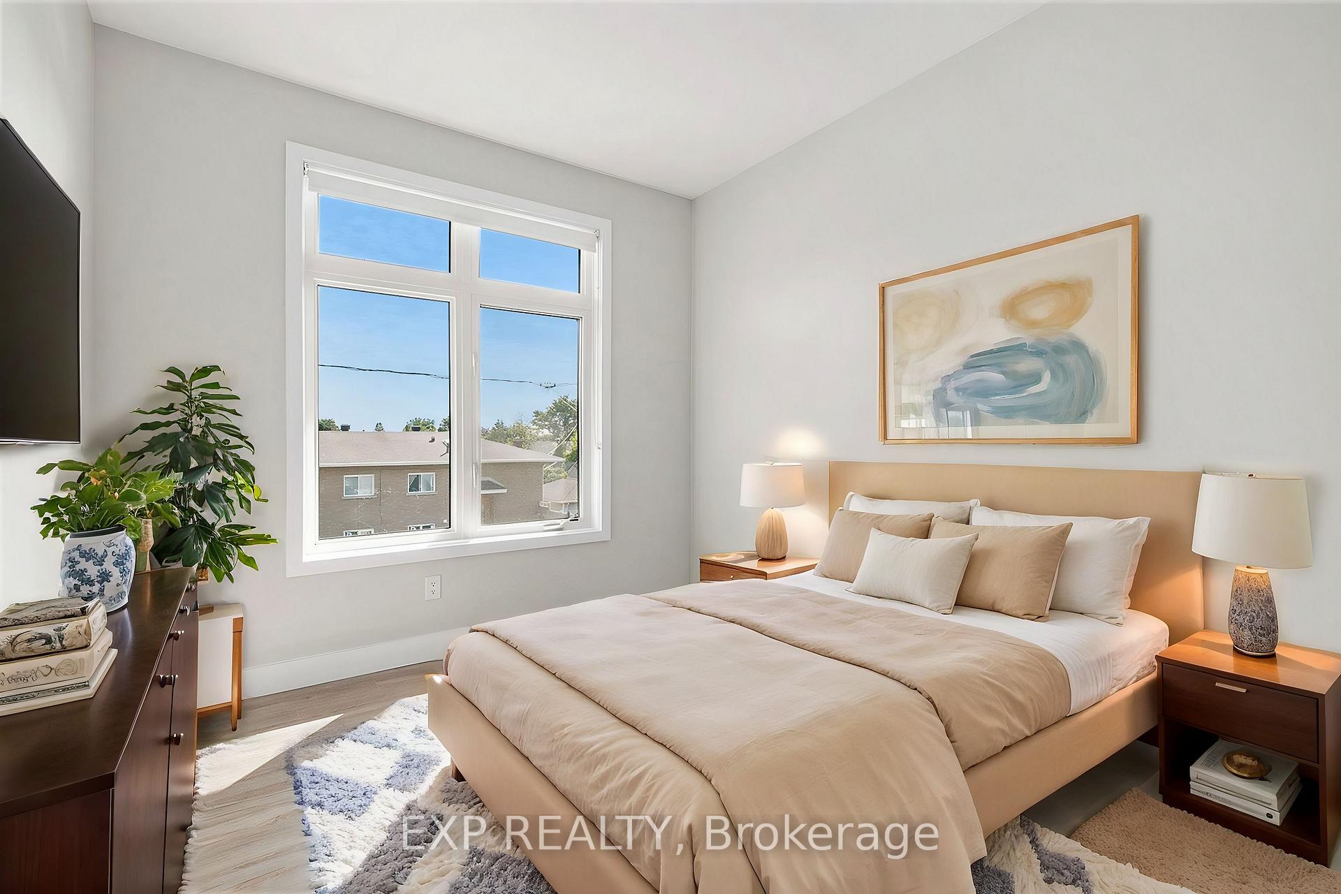 Photo 16 of 1304 Avenue P, Ottawa, Eastway Gardens/Industrial Park — HOMEH
