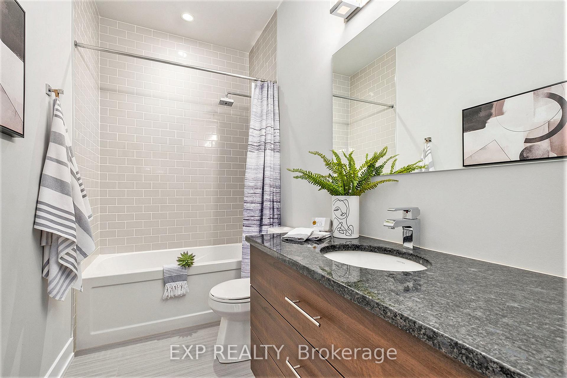 Photo 17 of 1304 Avenue P, Ottawa, Eastway Gardens/Industrial Park — HOMEH