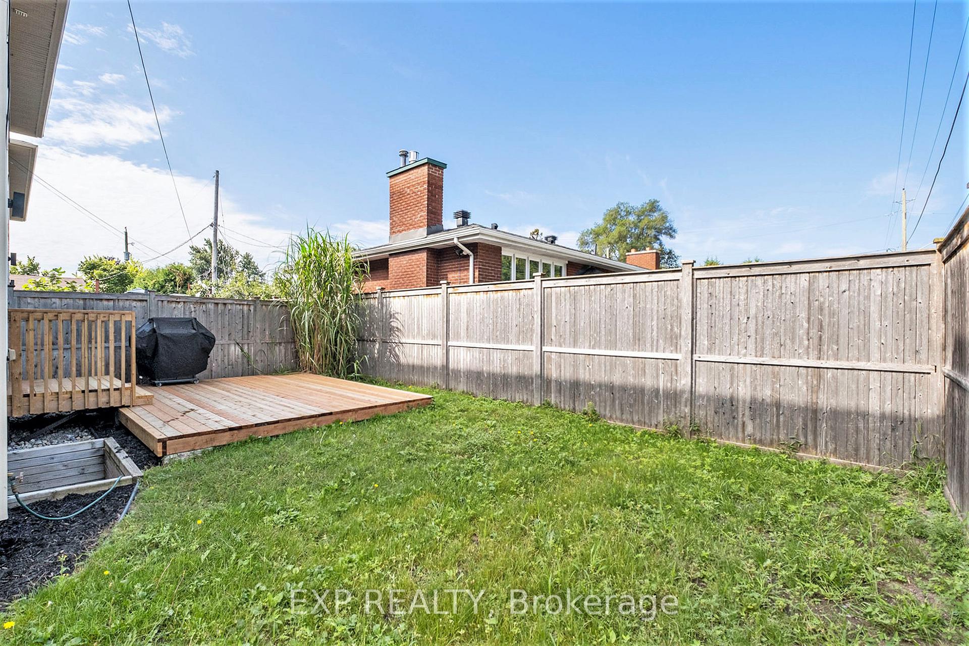 Photo 21 of 1304 Avenue P, Ottawa, Eastway Gardens/Industrial Park — HOMEH