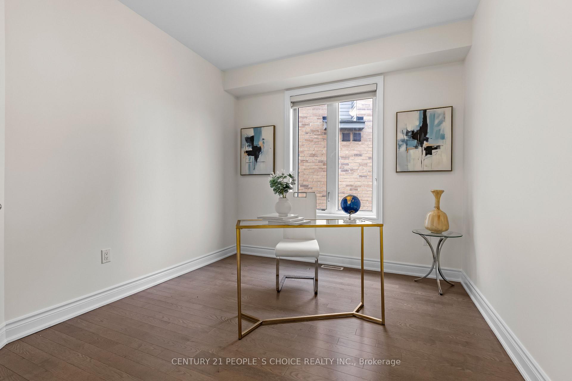 Photo 7 of 52 Coldwell Bay Circle, Vaughan, Vellore Village — HOMEH