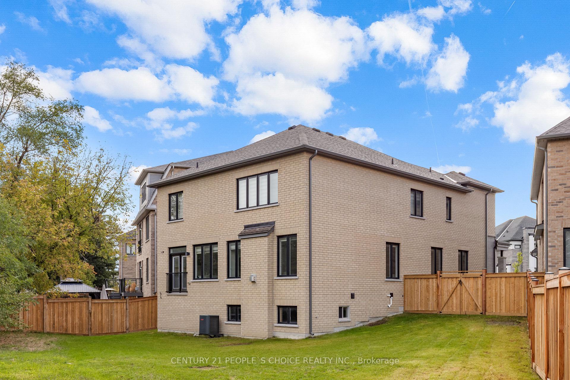 Photo 26 of 52 Coldwell Bay Circle, Vaughan, Vellore Village — HOMEH