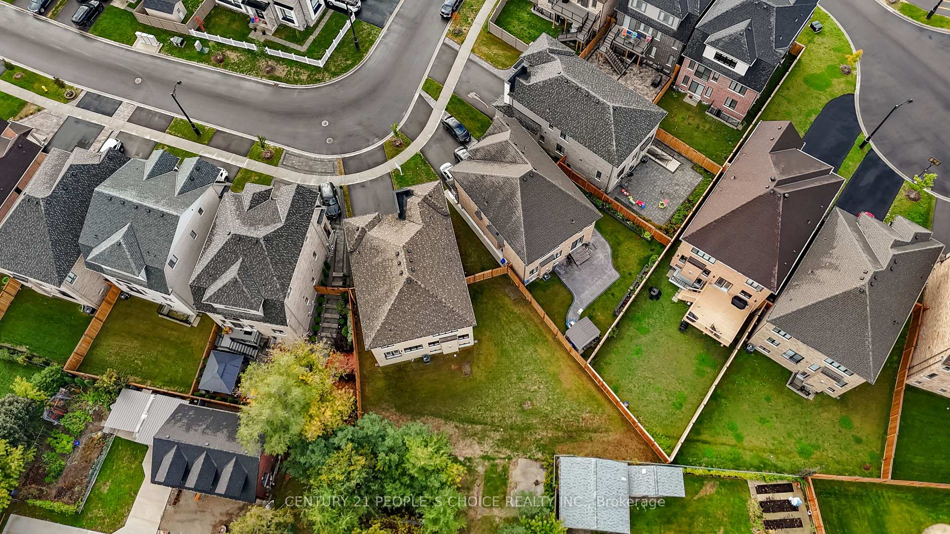 Photo 29 of 52 Coldwell Bay Circle, Vaughan, Vellore Village — HOMEH