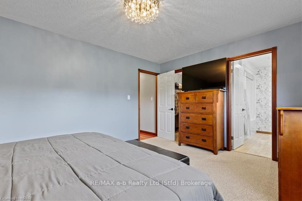 Photo 22 of 2892 Hocking Drive, West Perth, Fullarton — HOMEH