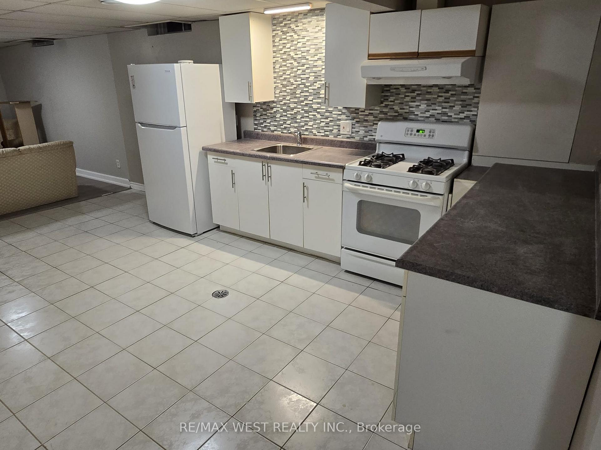 Photo 3 of Unit Basement, 99 Rice Drive, Whitby, Pringle Creek — HOMEH