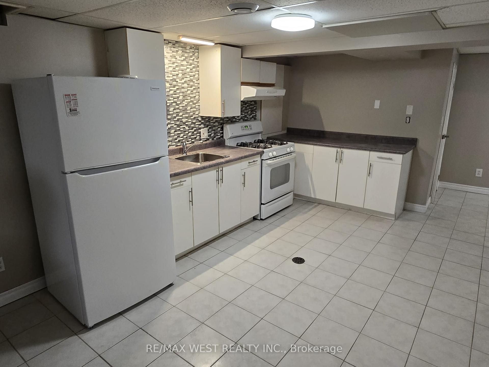 Photo 4 of Unit Basement, 99 Rice Drive, Whitby, Pringle Creek — HOMEH