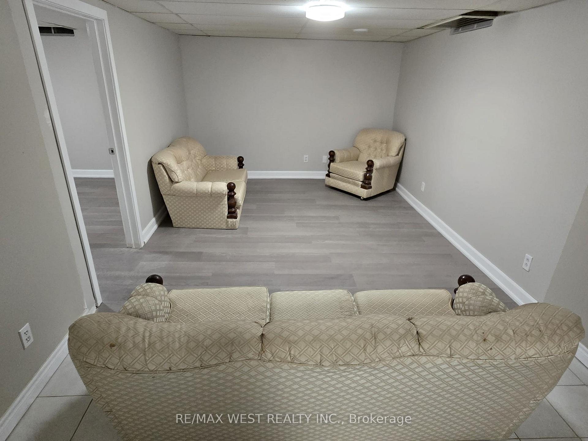 Photo 6 of Unit Basement, 99 Rice Drive, Whitby, Pringle Creek — HOMEH