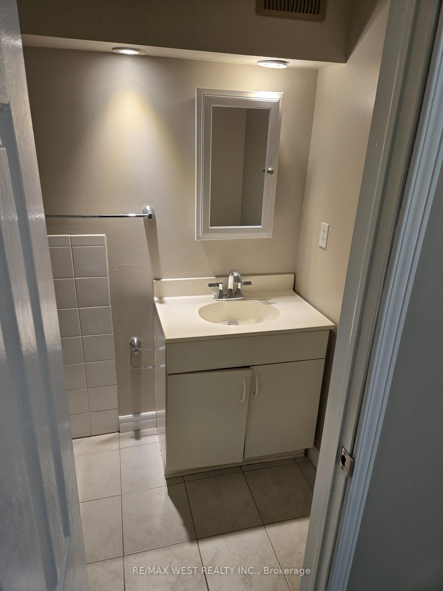 Photo 10 of Unit Basement, 99 Rice Drive, Whitby, Pringle Creek — HOMEH