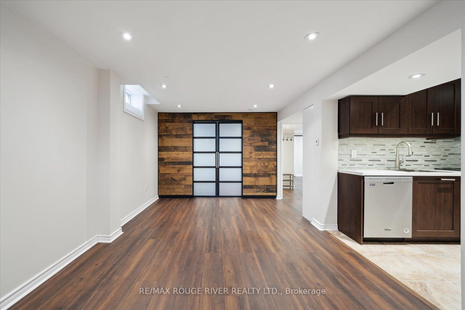 Photo 16 of Unit Bsmt, 36 Eldridge Place, Whitby, Pringle Creek — HOMEH
