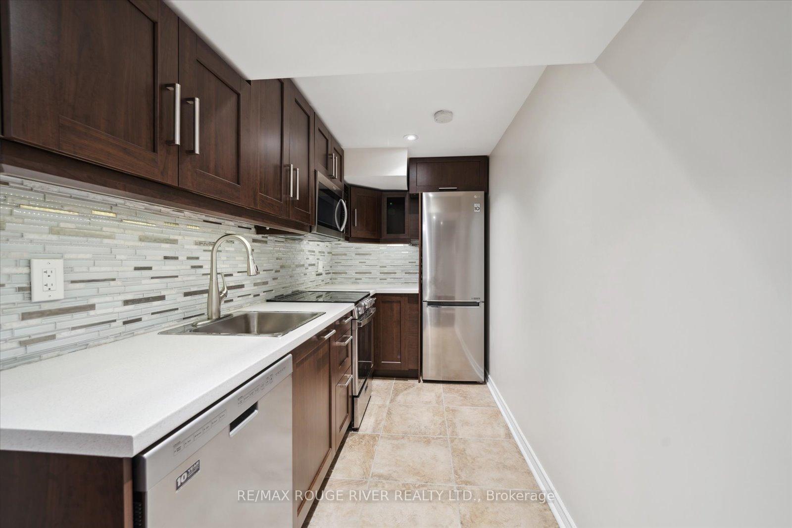 Photo 19 of Unit Bsmt, 36 Eldridge Place, Whitby, Pringle Creek — HOMEH