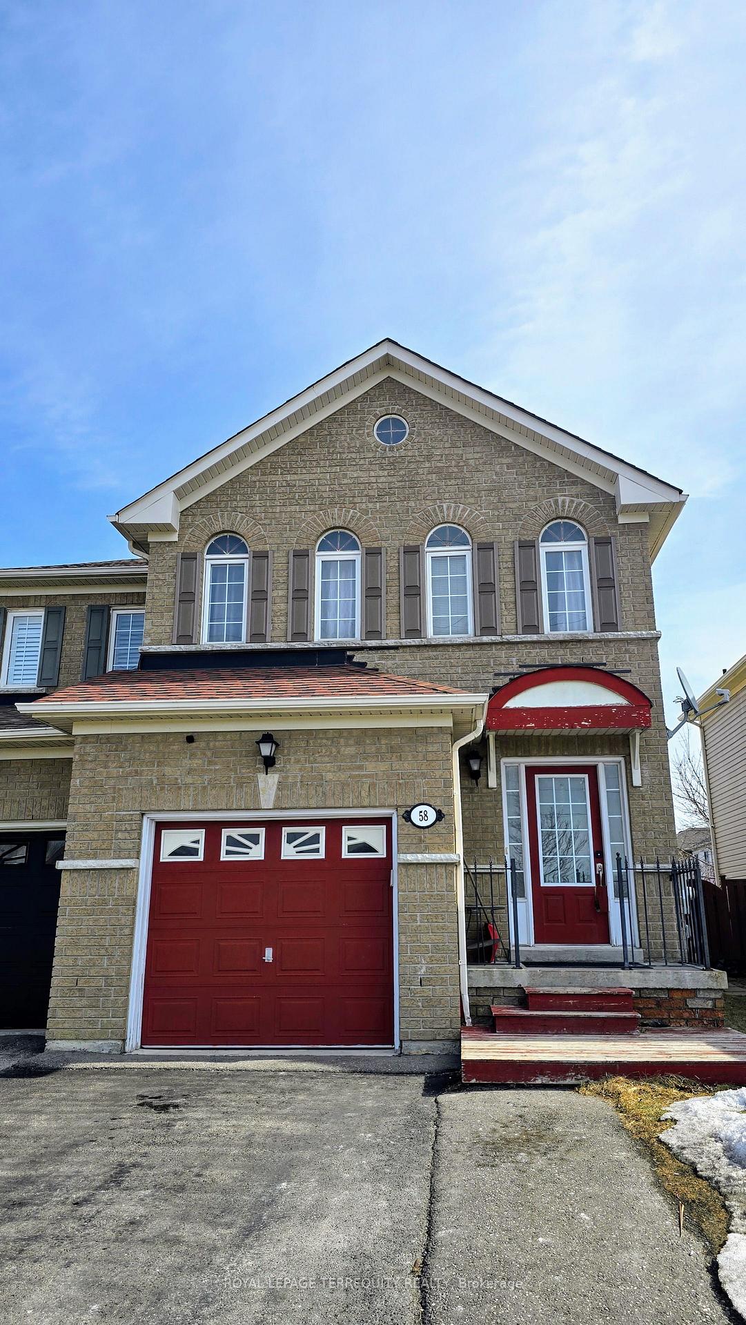 Photo 4 of 58 Robideau Place, Whitby, Pringle Creek — HOMEH