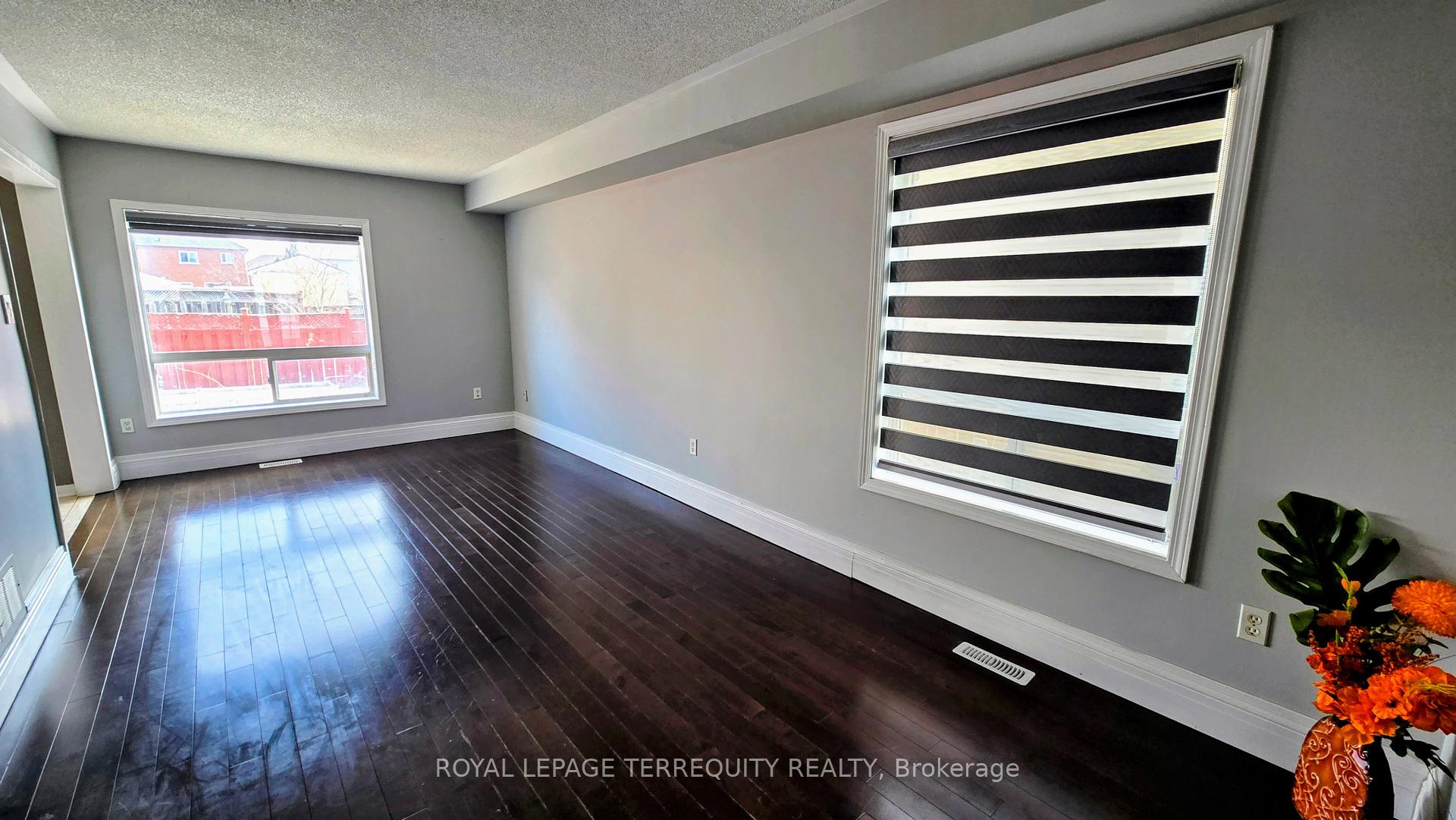 Photo 5 of 58 Robideau Place, Whitby, Pringle Creek — HOMEH