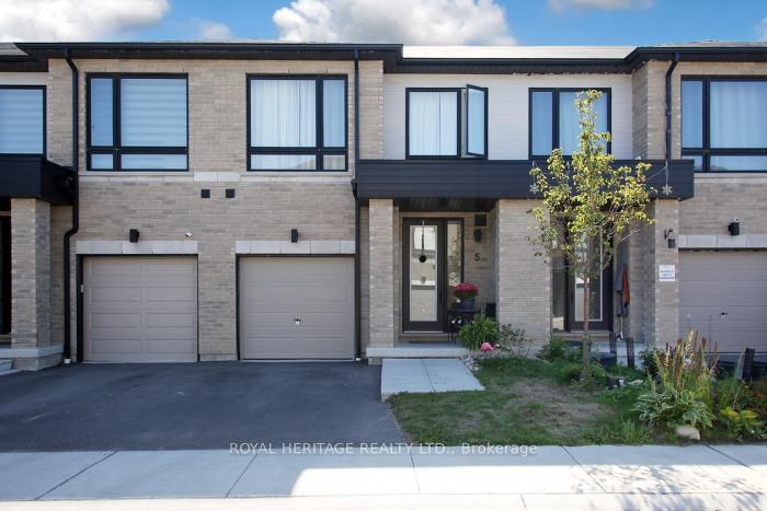 Front of 5 Klein Way