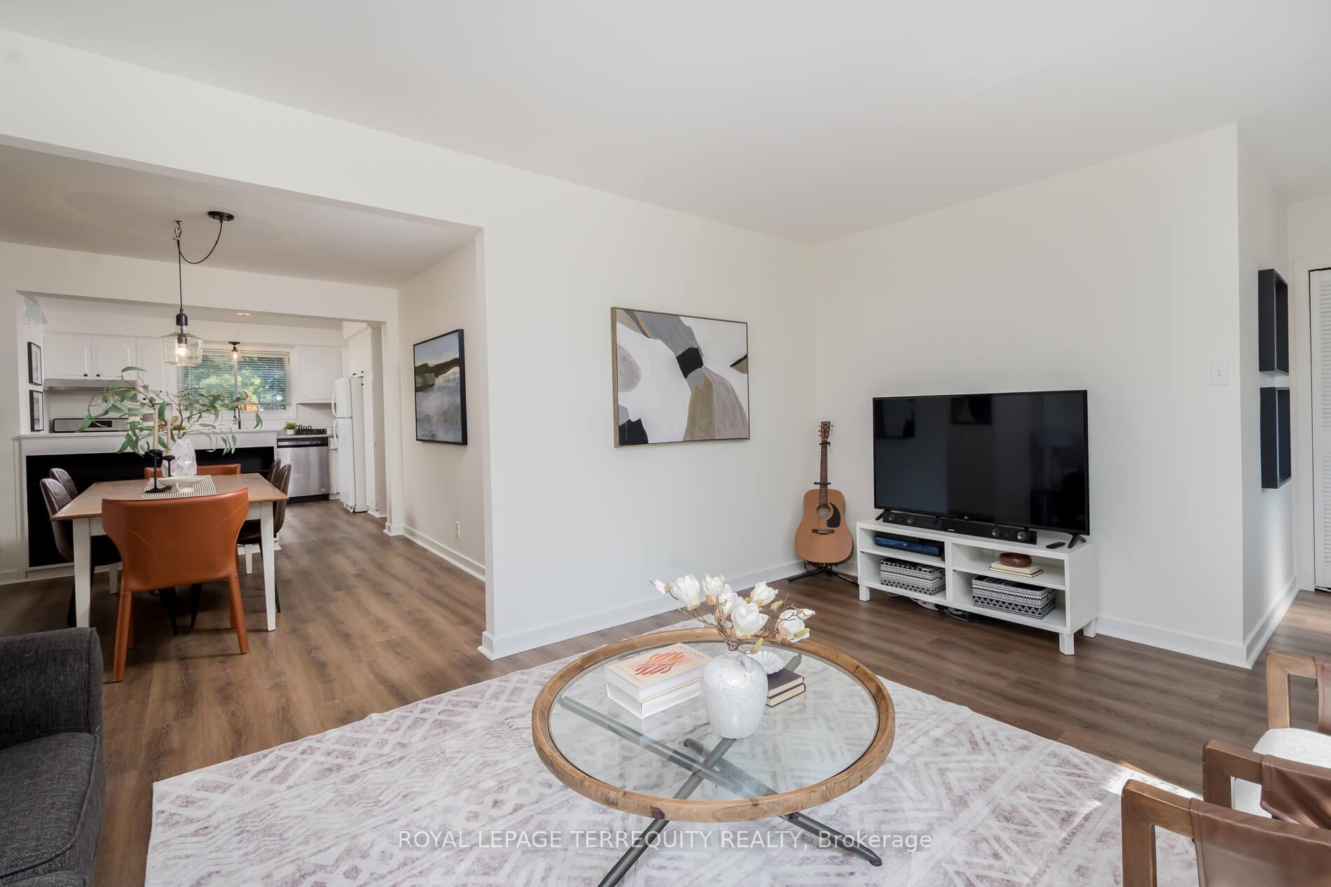 Photo 6 of 120 Exeter Road, Ajax, South East — HOMEH