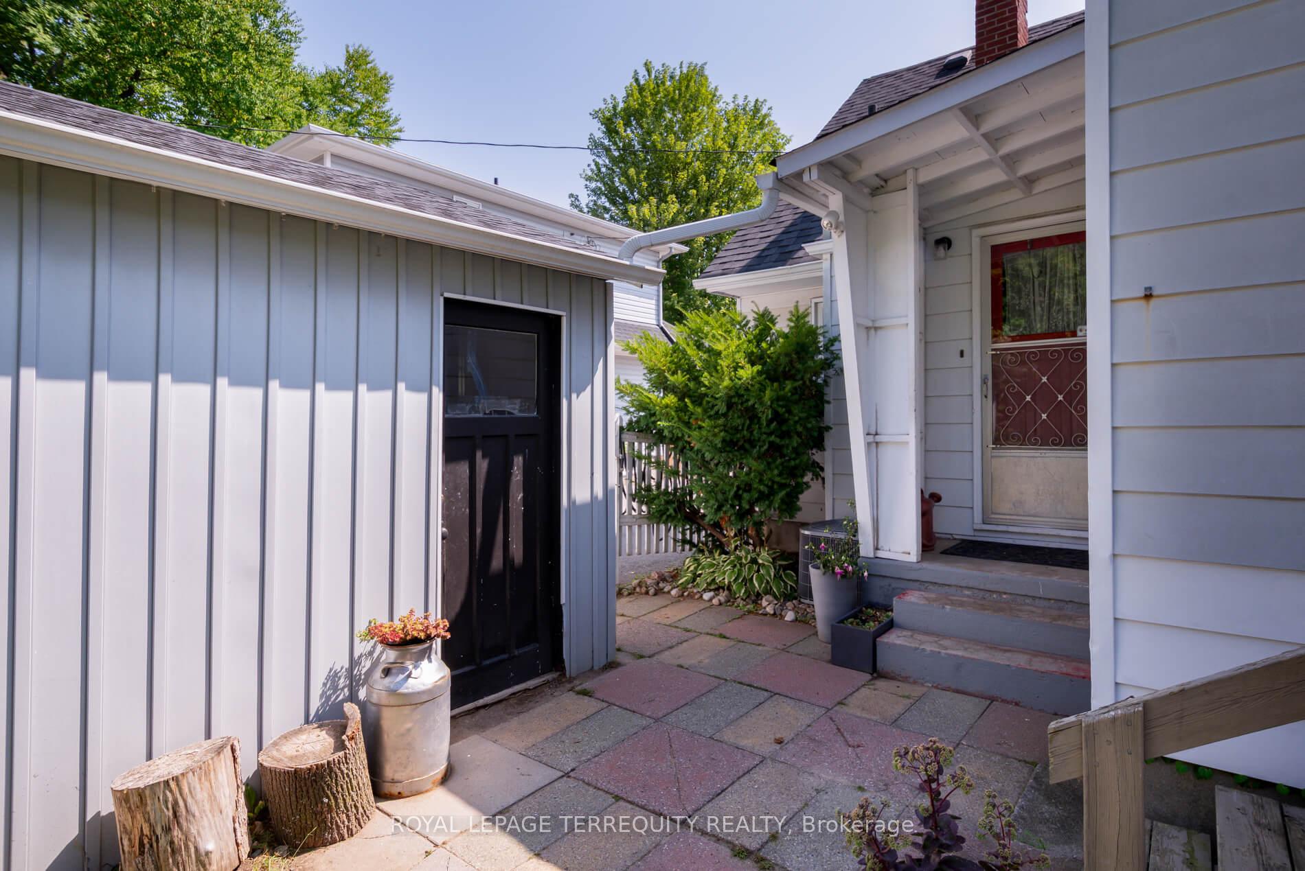 Photo 40 of 120 Exeter Road, Ajax, South East — HOMEH