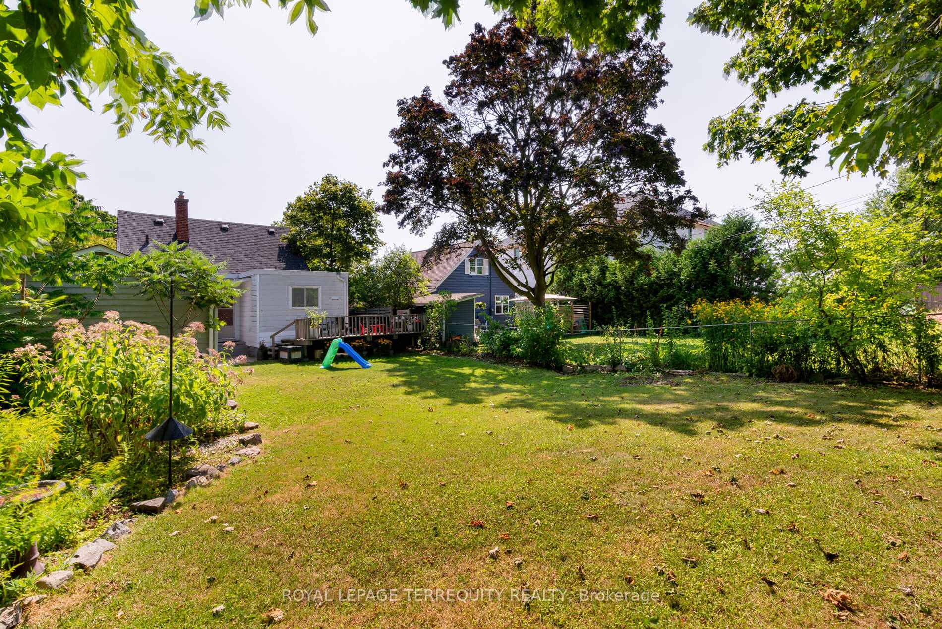 Photo 38 of 120 Exeter Road, Ajax, South East — HOMEH