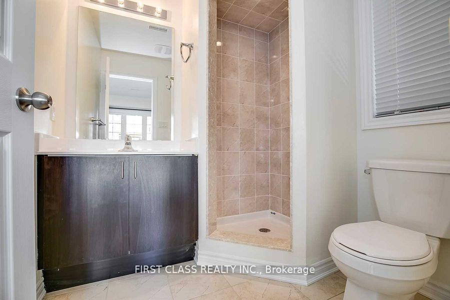 Photo 13 of 126 Farooq Boulevard, Vaughan, Vellore Village — HOMEH