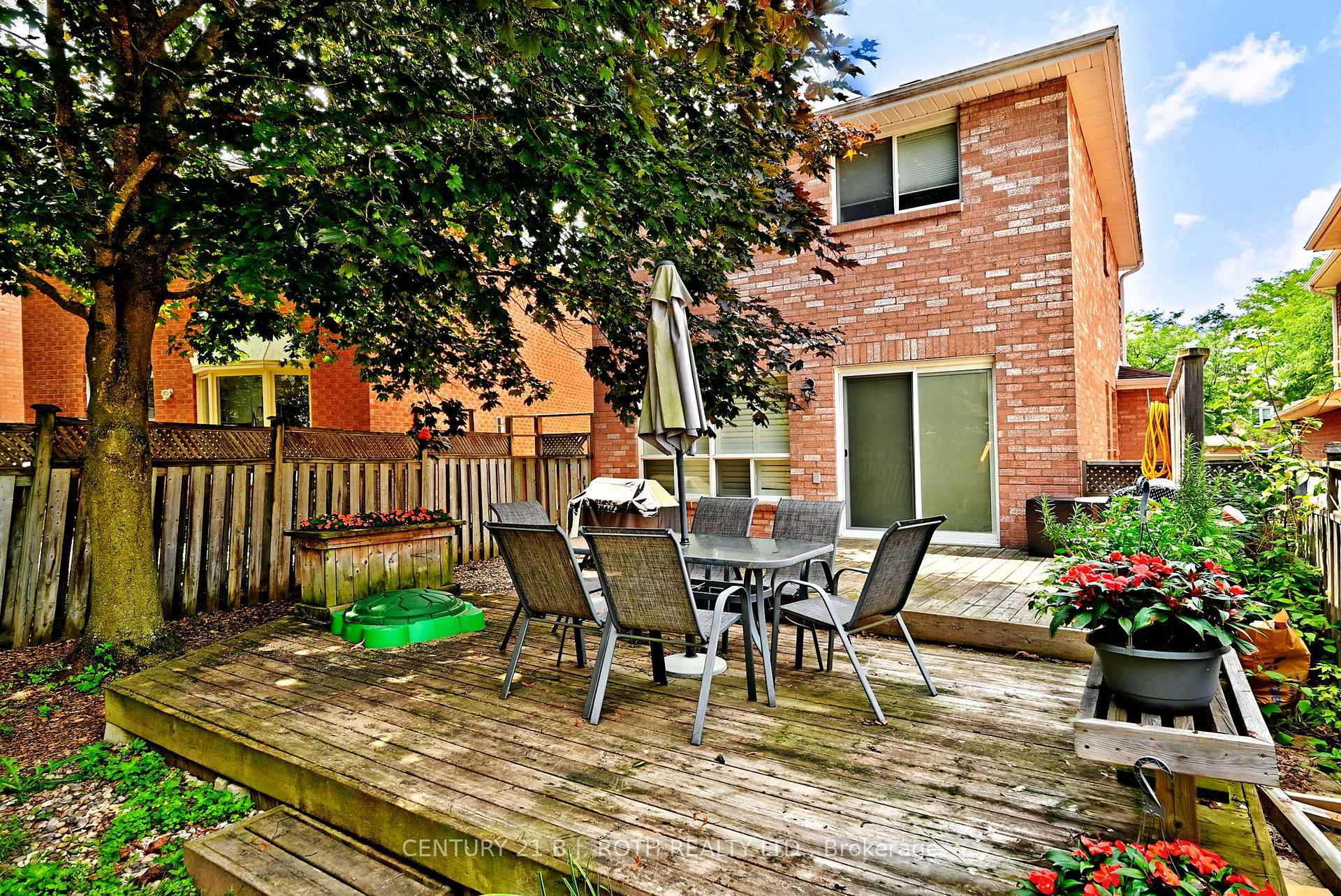 Photo 25 of 99 Sandfield Drive, Aurora, Aurora Highlands — HOMEH