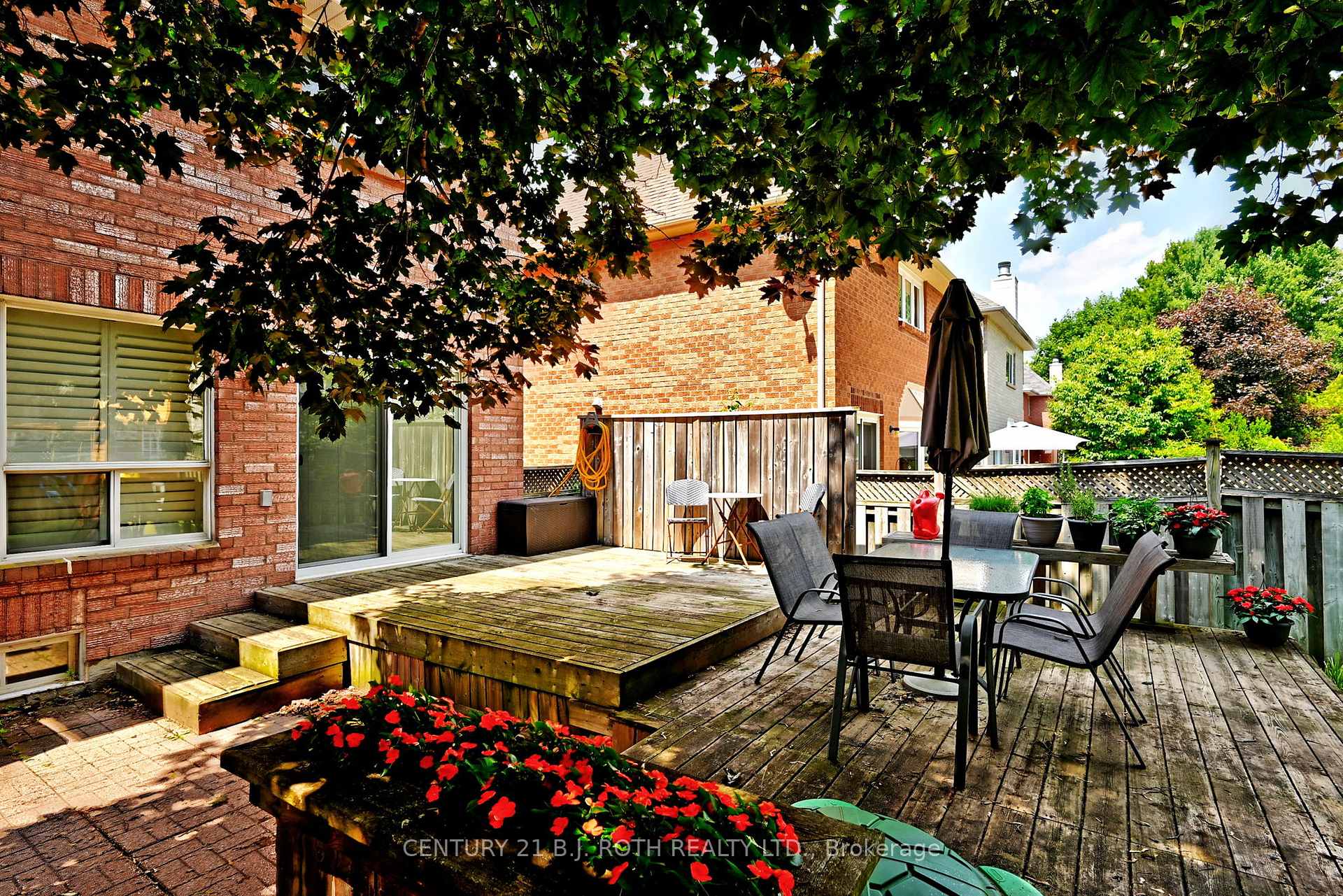 Photo 28 of 99 Sandfield Drive, Aurora, Aurora Highlands — HOMEH