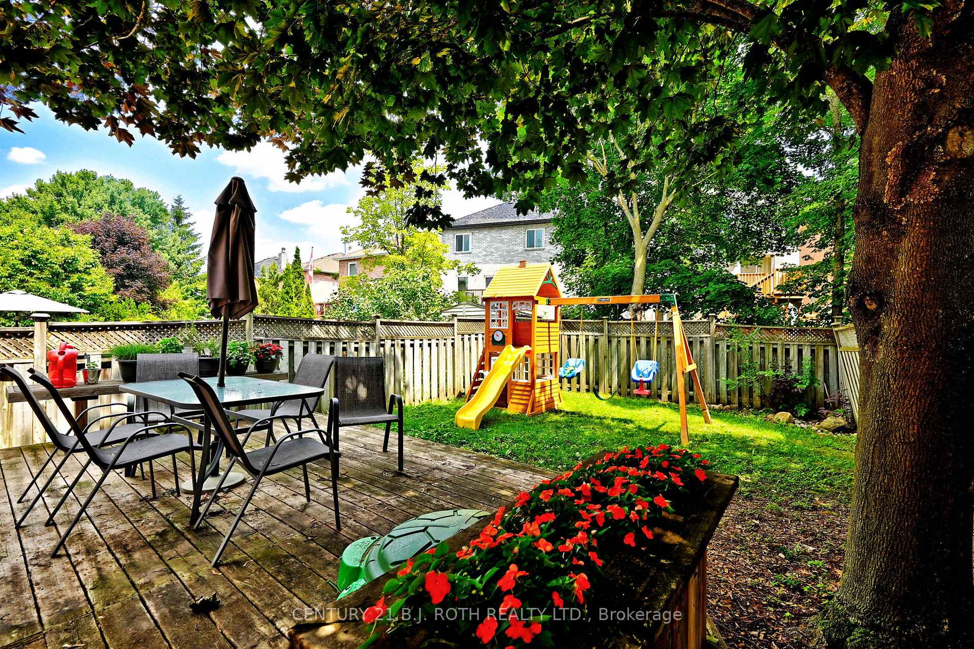 Photo 30 of 99 Sandfield Drive, Aurora, Aurora Highlands — HOMEH