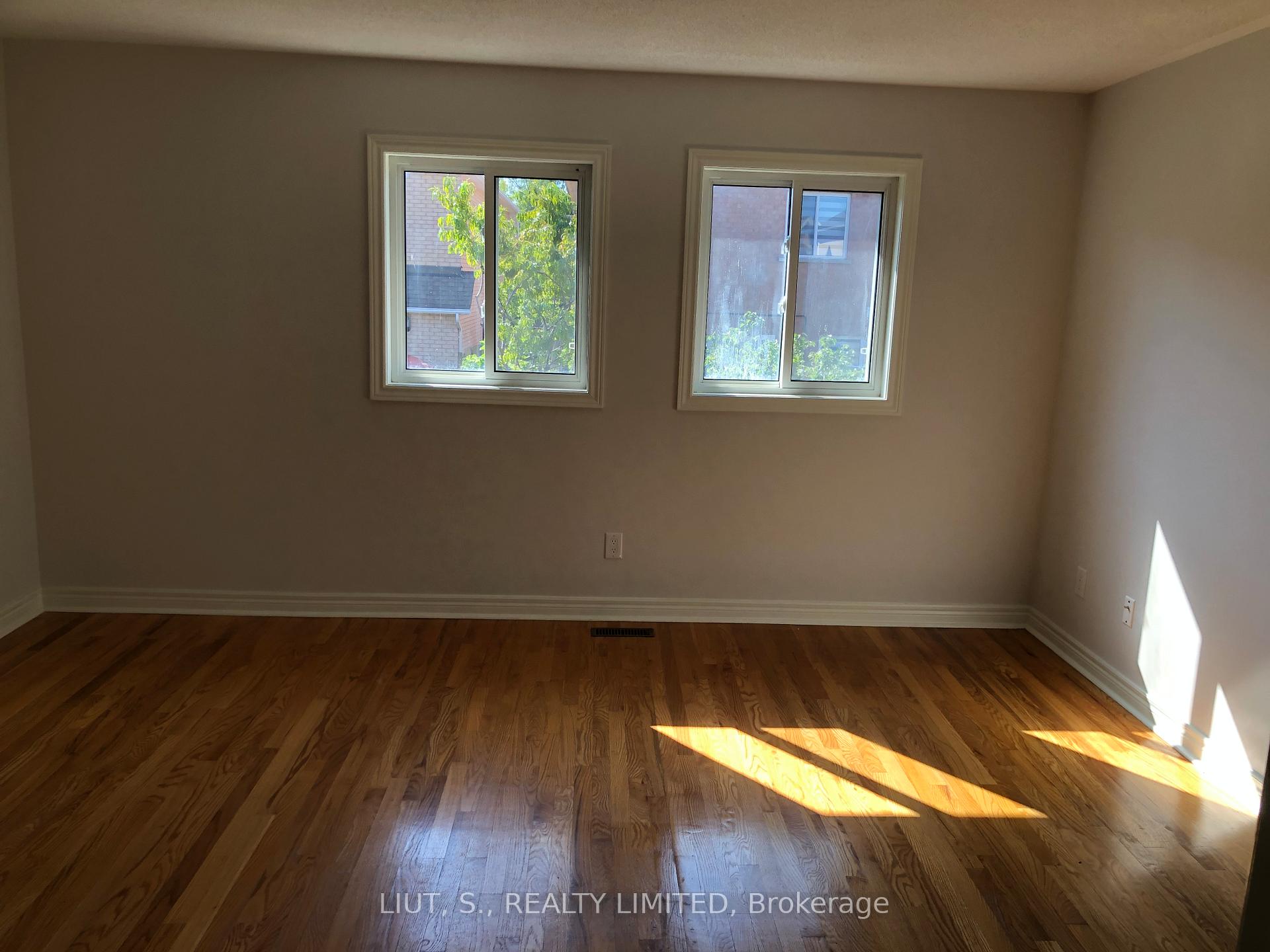 Photo 7 of 35 Monte Cristi Street, Vaughan, Vellore Village — HOMEH