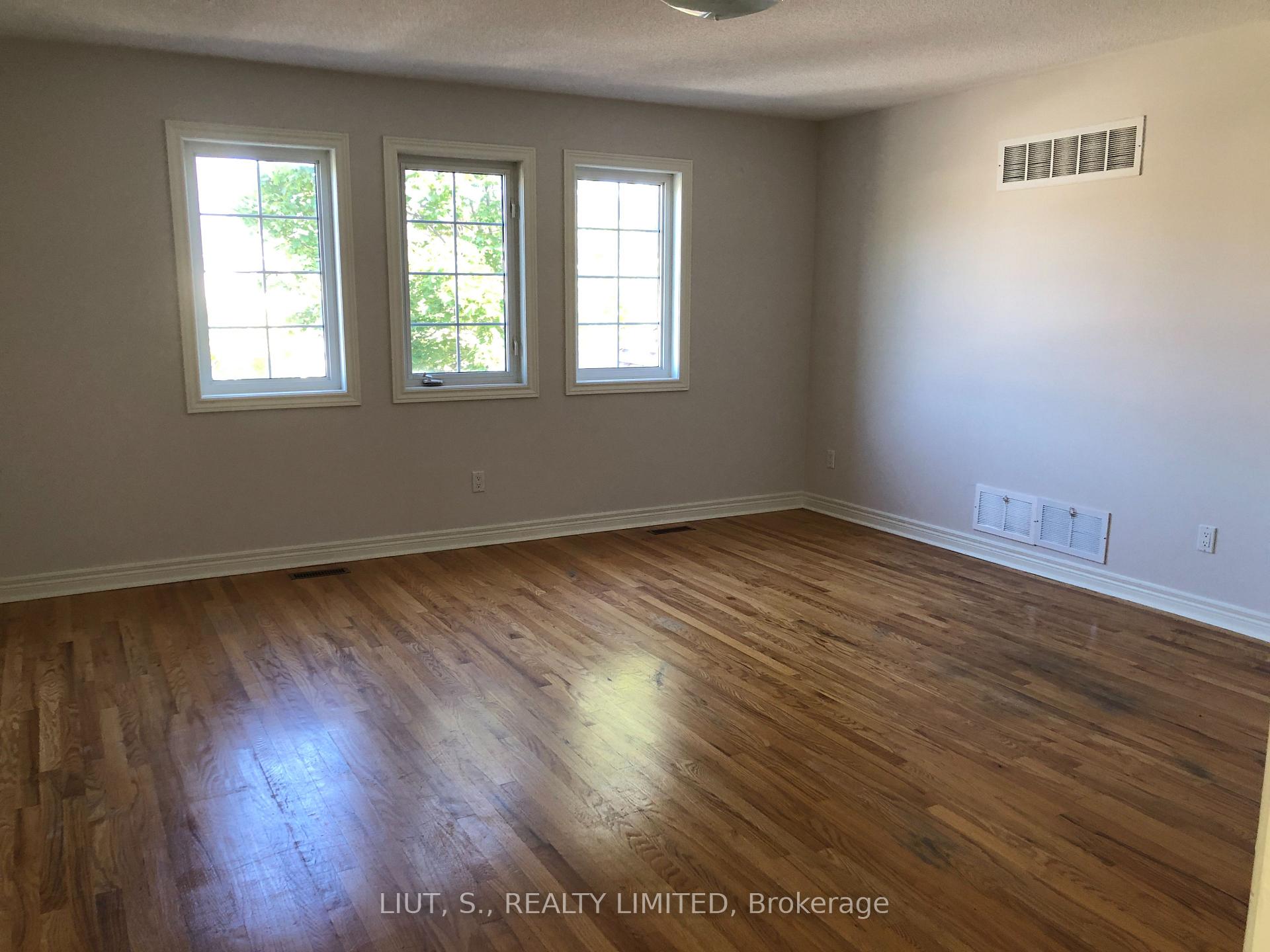 Photo 9 of 35 Monte Cristi Street, Vaughan, Vellore Village — HOMEH