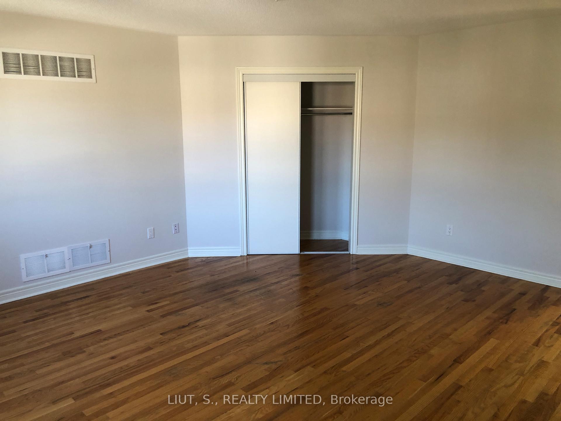 Photo 10 of 35 Monte Cristi Street, Vaughan, Vellore Village — HOMEH