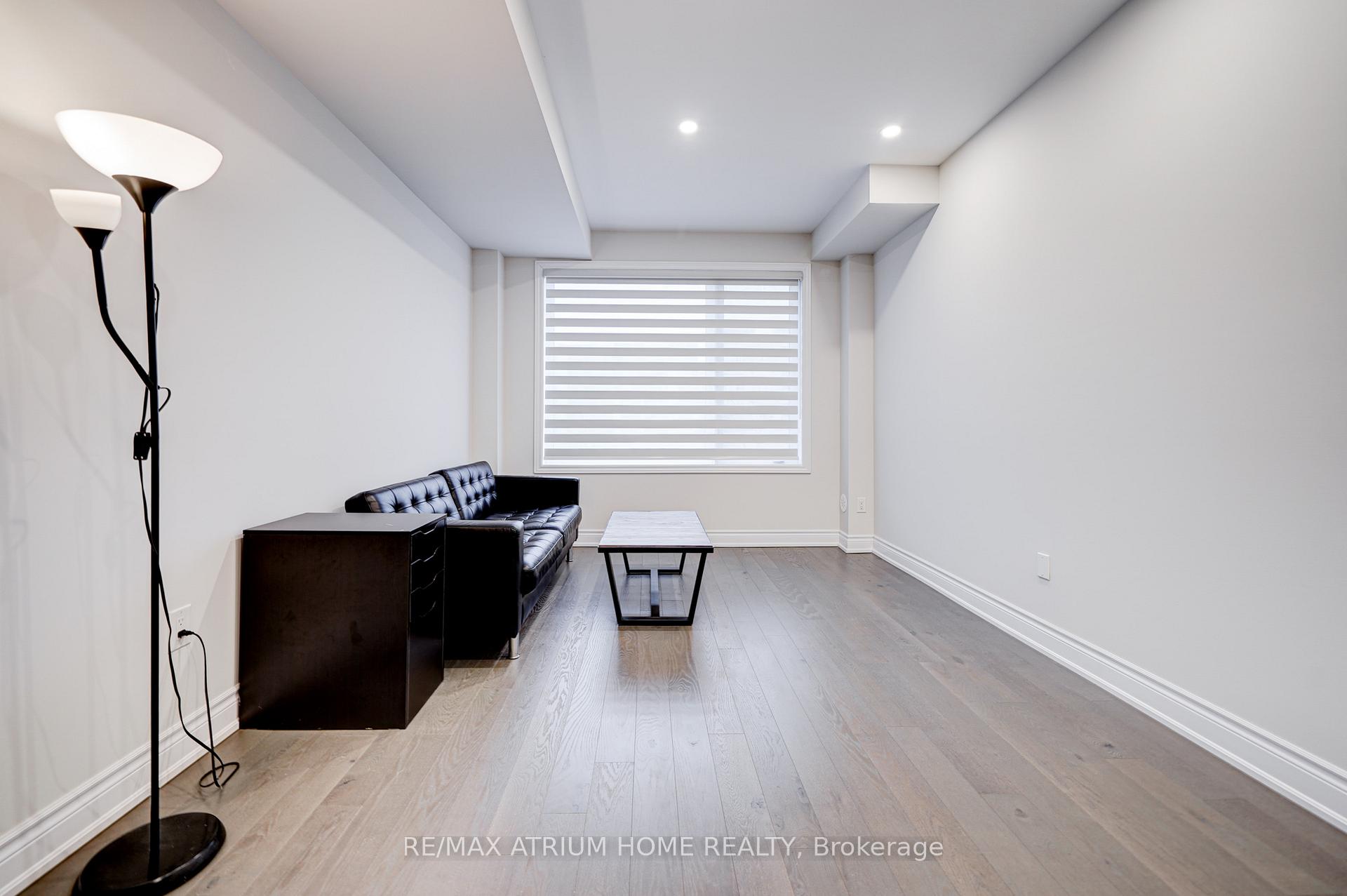 Photo 6 of 11 Adaskin Avenue, Vaughan, Patterson — HOMEH