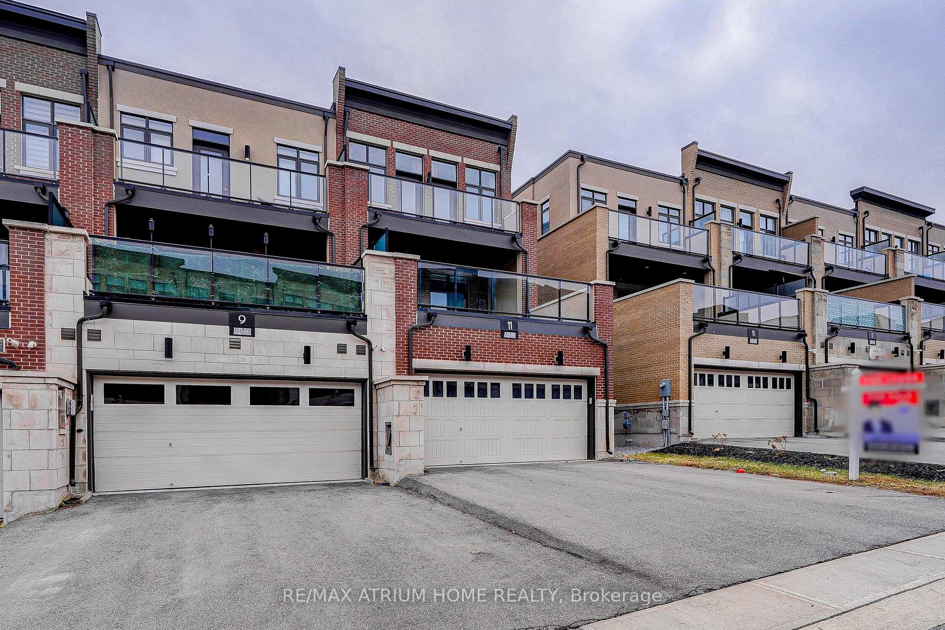 Photo 38 of 11 Adaskin Avenue, Vaughan, Patterson — HOMEH