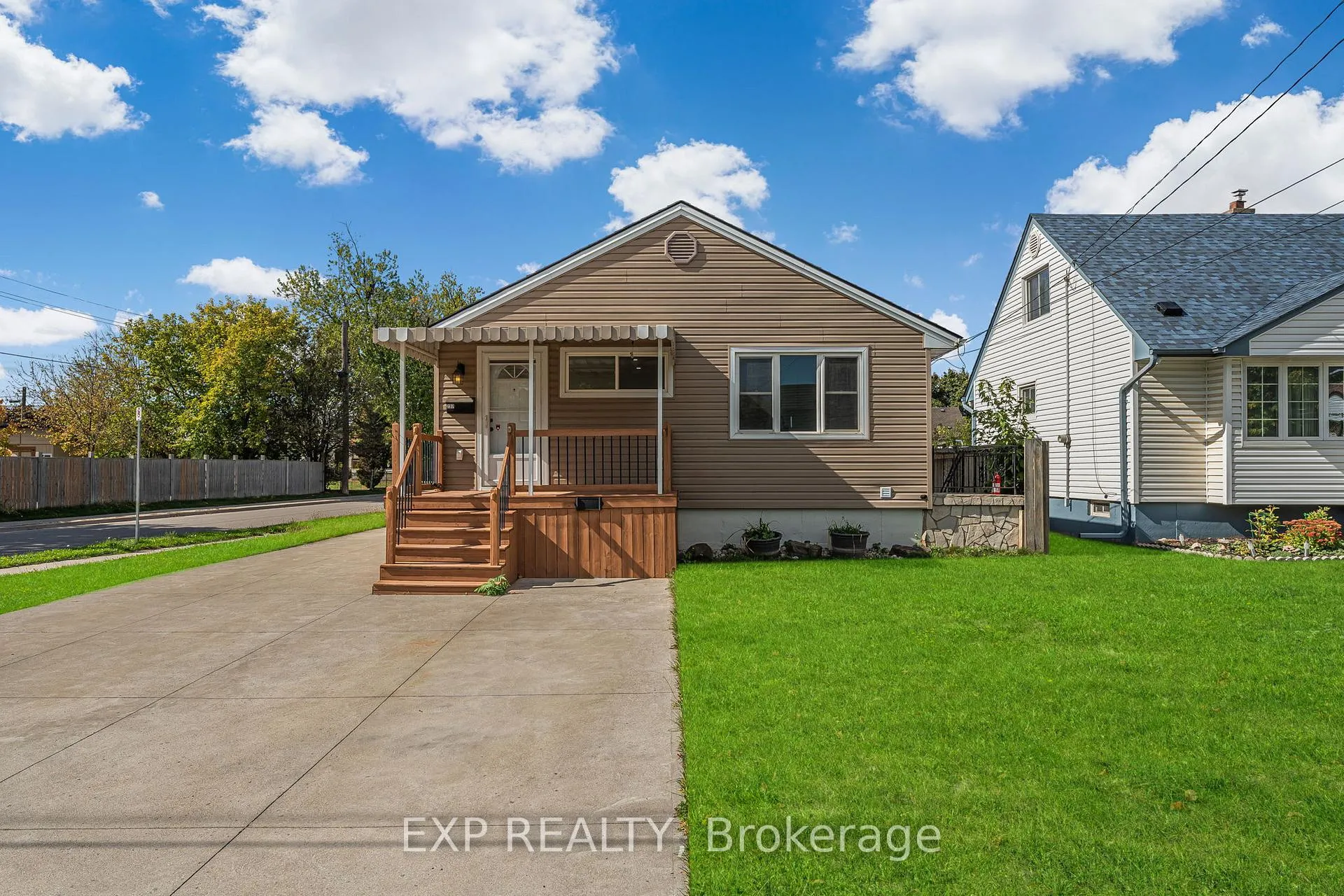 Photo 6 of 237 Adair Avenue N, Hamilton, McQuesten — HOMEH