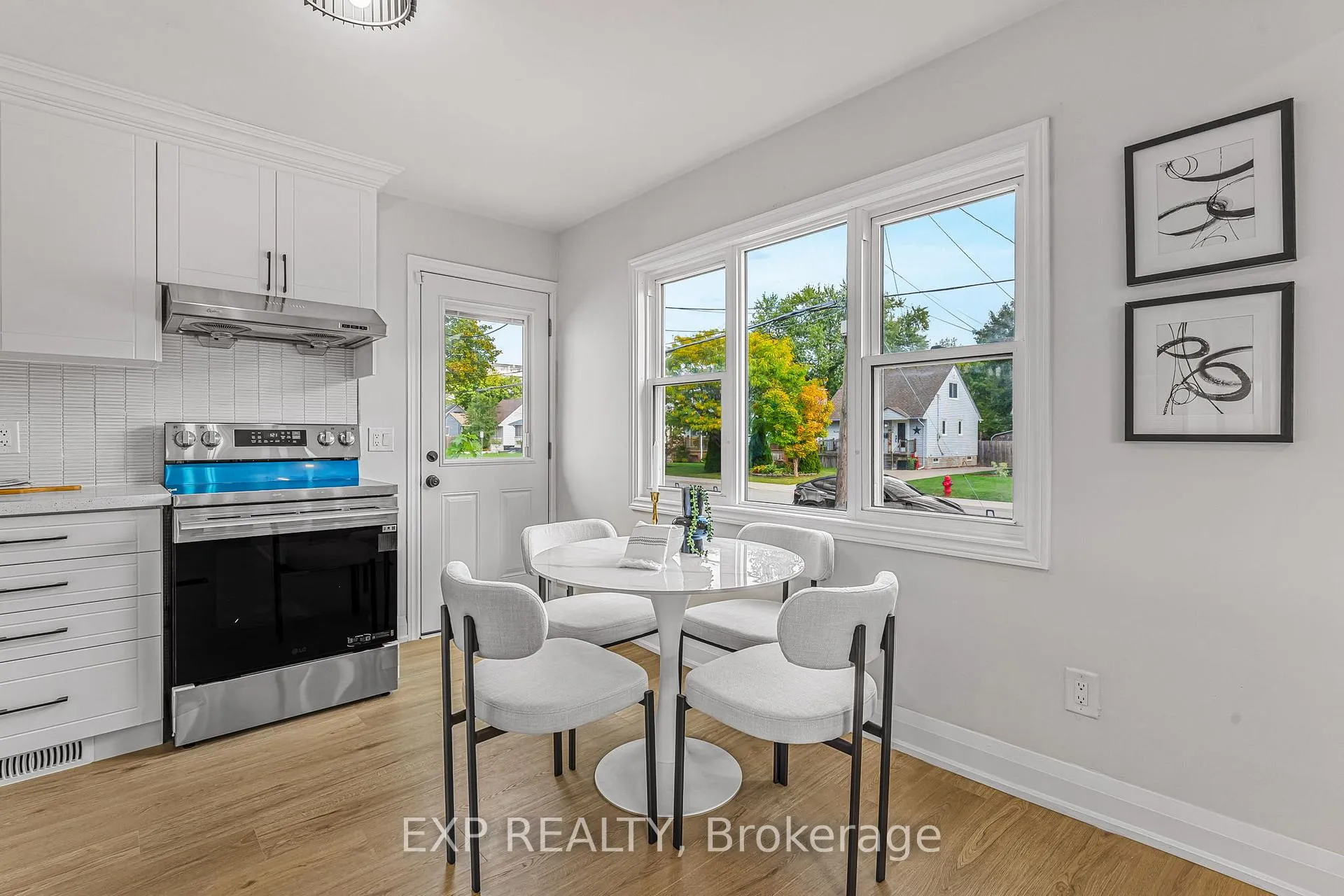 Photo 31 of 237 Adair Avenue N, Hamilton, McQuesten — HOMEH