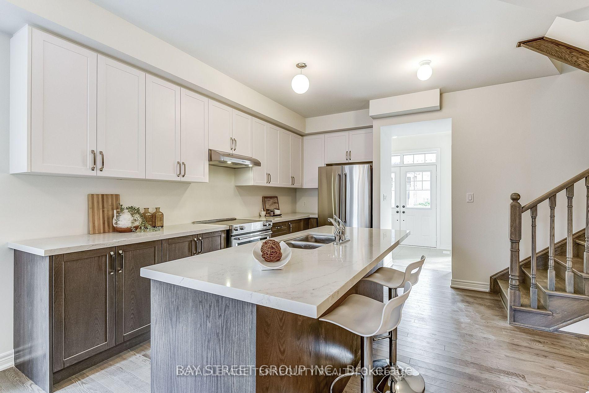 Photo 9 of 313 Coronation Road, Whitby, Rural Whitby — HOMEH