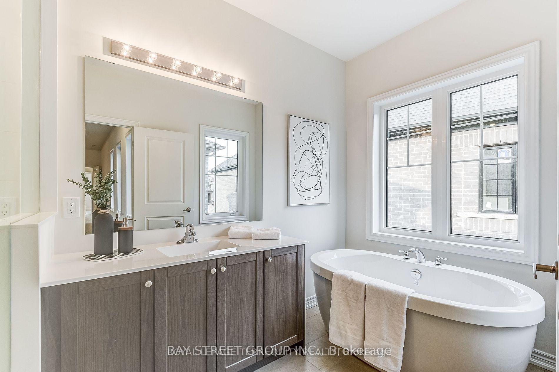 Photo 27 of 313 Coronation Road, Whitby, Rural Whitby — HOMEH