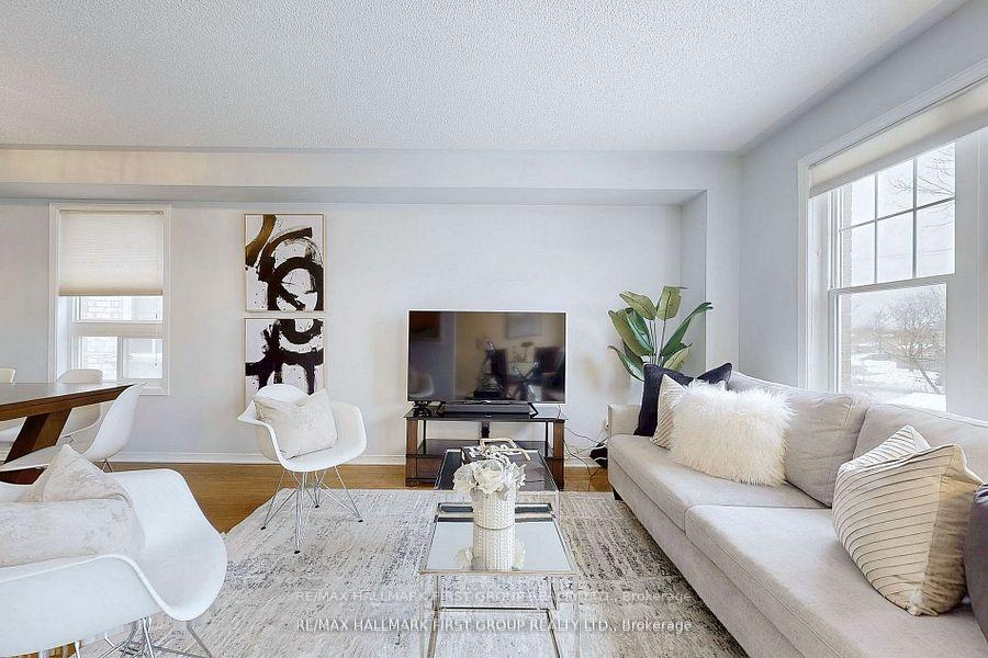 Photo 4 of 120 Candlebrook Drive, Whitby, Pringle Creek — HOMEH