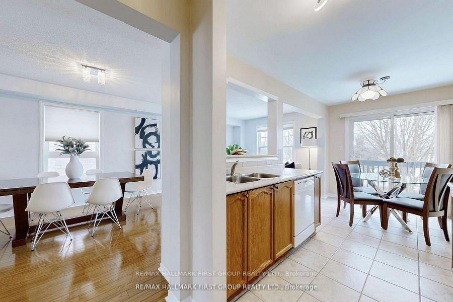 Photo 12 of 120 Candlebrook Drive, Whitby, Pringle Creek — HOMEH