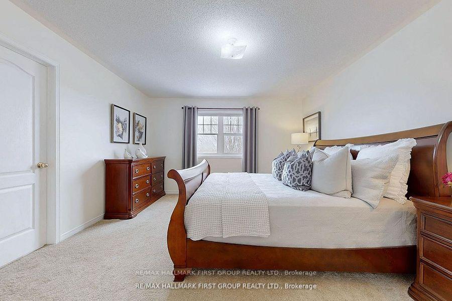 Photo 20 of 120 Candlebrook Drive, Whitby, Pringle Creek — HOMEH