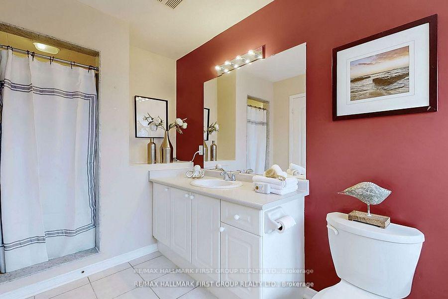 Photo 22 of 120 Candlebrook Drive, Whitby, Pringle Creek — HOMEH